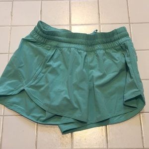 Lululemon tracker short